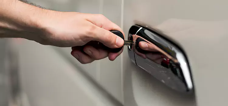 Why Choose Our Auto Locksmith Team in Puyallup, WA?